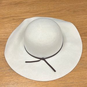 Women's Wide Brim Wool Ribbon Band Floppy Hat